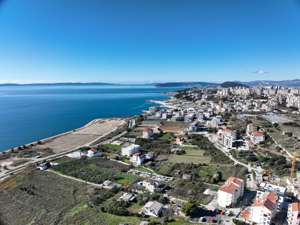 Žnjan, Split: građevinsko zemljište 260 m od mora, 2200 m²
