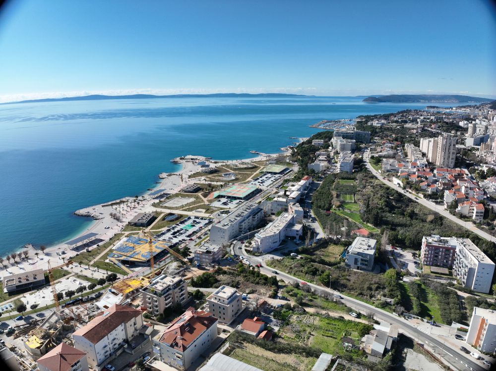 Žnjan, Split: ekskluzivno građevinsko zemljište 180 m od mora, 2500 m²